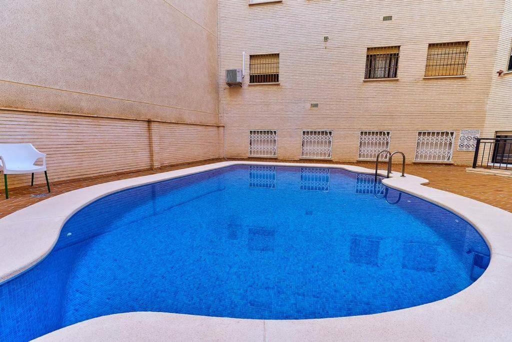 Cozy Studio Apartment Near The Beach Torrevieja Eksteriør billede