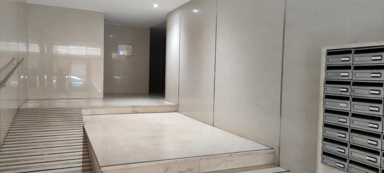 Cozy Studio Apartment Near The Beach Torrevieja Eksteriør billede